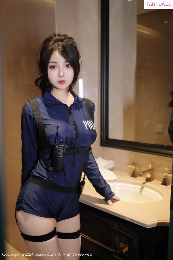   [XiuRen]高清写真图 2024.10.22 No.9326 陈小花 美臀性感第5张图片